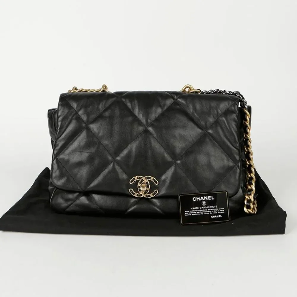 Maxi Shoulder Bag